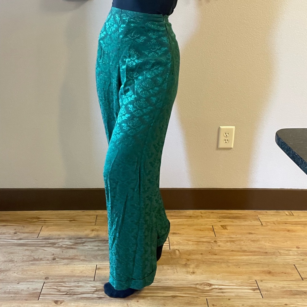 Amazing silk green pants